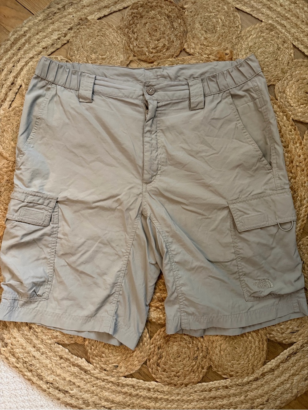 The North Face Men’s Light Khaki Cargo Athletic Shorts